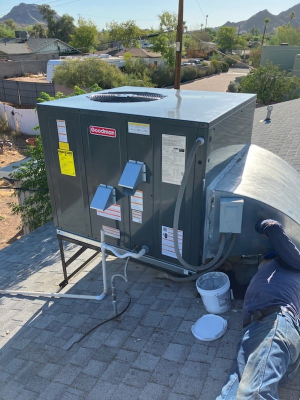 Goodman rooftop package unit install in Phoenix